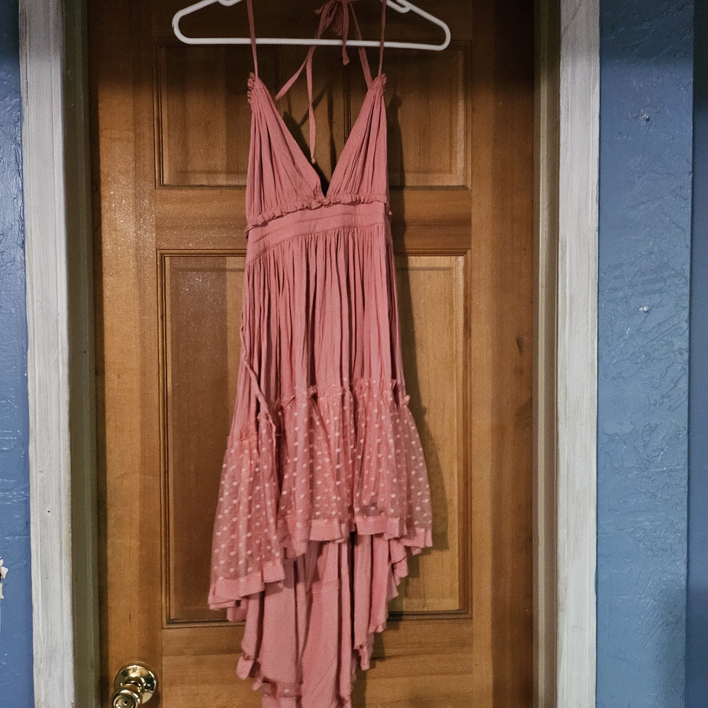 Elegant Pink Halter Dress